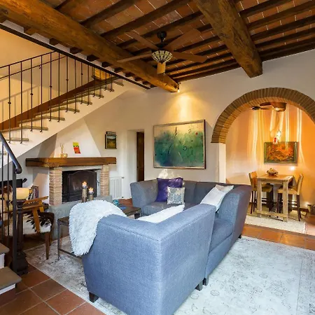 Charming With Swimming Pool Spacious Terrace And Private Garden Ferienhaus Cortona